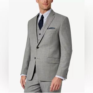 Ralph Lauren Classic Fit Suit Jacket in Light Grey, NWT, Size 40 Short